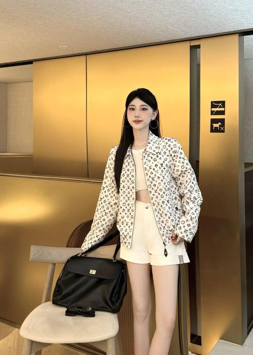 TY341 -驴家  FW25 Monogram 印花图案长袖衬衫 女款(QQ) 商品图3