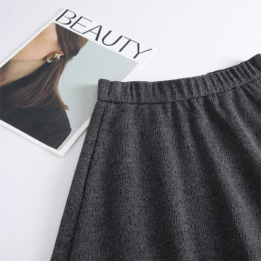 MYX垂坠感百褶大摆裙显瘦高腰蓬蓬裙2025年秋季新款长款时尚半身裙 商品图3