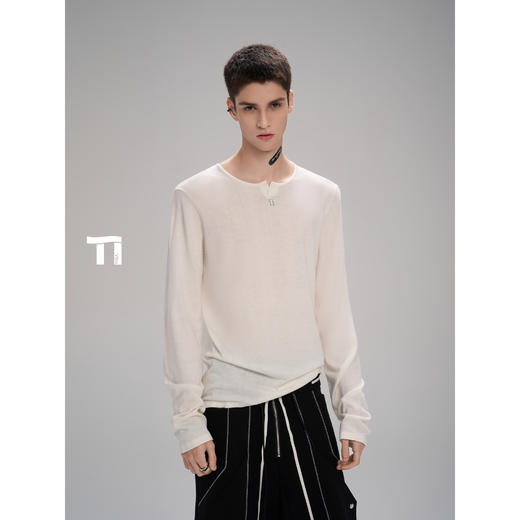 TIWILLTANG启世录“空笺白谛”休闲针织长袖打底 商品图1