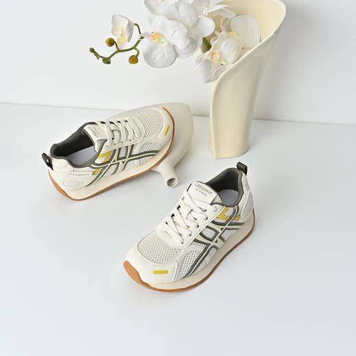 经典鲨2025秋专柜新品牛皮革韩版时尚拼色网面透气休闲鞋女KW160-537271 商品图3