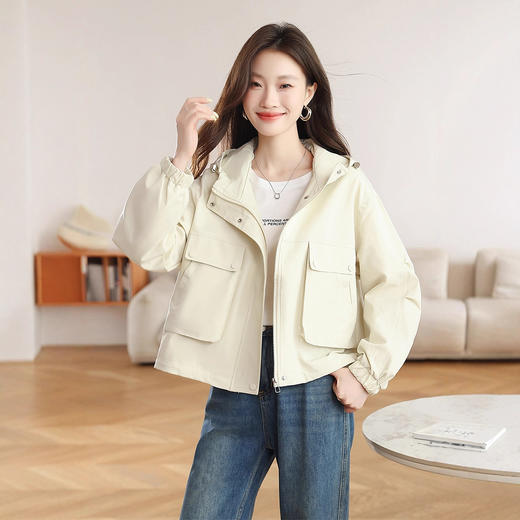 丁摩 连帽短款冲锋衣外套女春秋新款时尚百搭长袖上衣5ZF-6905 商品图2