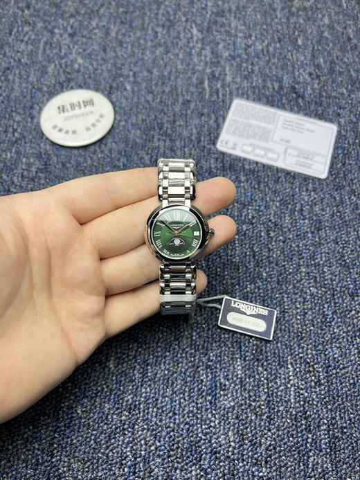 原单渠道货 浪琴新款心月月相系列 女士腕表 新增了深海蓝、橄榄绿、 商品图0