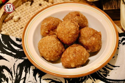 【分销】富春三宝龙门面筋 《舌尖》同款  宋秘方匠心手作，外皮酥脆+馅料鲜嫩+汤汁丰盈，蒸煮煎炸皆可，一口咬尽江南六百年酥香 商品图7