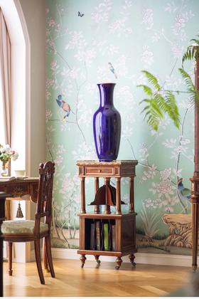 独角鹿西洋古董1896-1898年法国御窑塞弗尔出品手绘描金装饰云朵蓝釉瓷花瓶