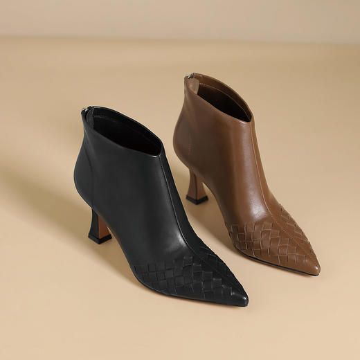 westory2024年秋冬新款优雅风细高跟小尖头短靴切尔西靴W24DS84911 商品图0