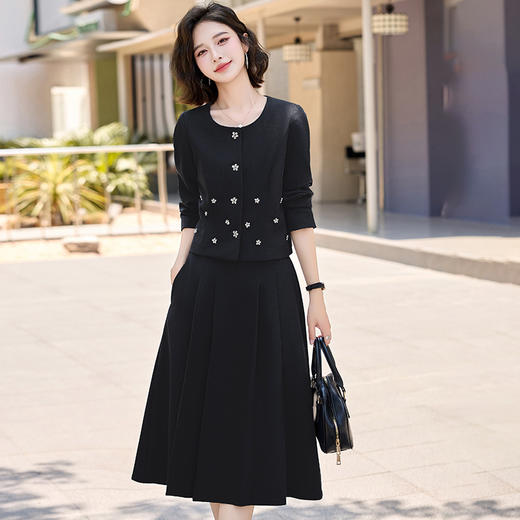 时尚休闲套装春秋新款立体花朵装饰短外套半裙两件套裙LT9672 商品图1