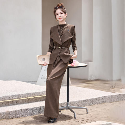 SNX3173韩版拼接钉珠设计感小香风套装女2025年秋季上新短裙两件套名媛风 商品图2