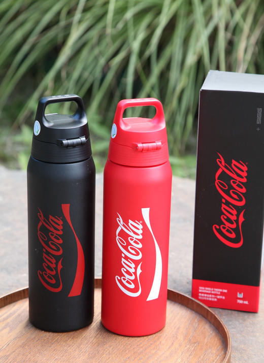 🌸【SIGG 𝐱 可口可乐联名款水杯】清仓秒杀💰59起❗享誉全球的奢牌水杯❗瑞士🇨🇭国宝级百年品牌！奥运冠军都在用！品牌直发 🏆 商品图1