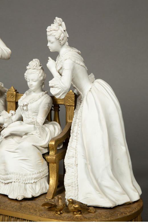 独角鹿西洋古董法国出品铜鎏金精雕底座装饰古典宫廷男女主题素胎瓷人物群雕 商品图2