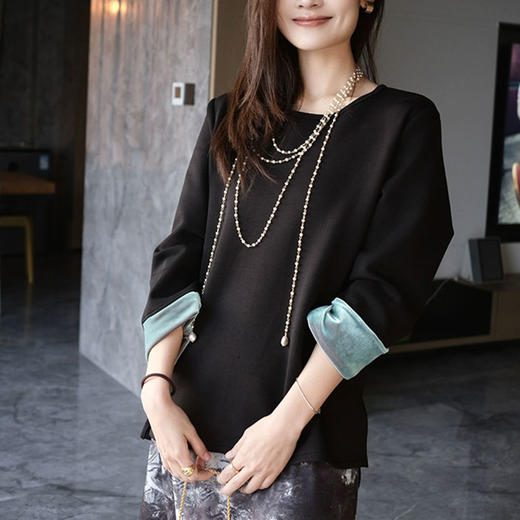 HeraChole·翡翠宝石丝绒手袖新中式套装 ，初秋的温柔与奢华，在丝绒肌理间流转，自在自洽【3-5天发货】【G】 商品图5