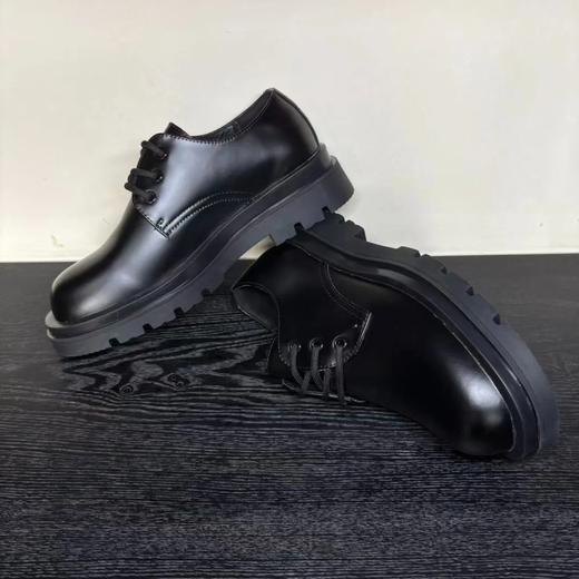 浓浓英伦风 黑色厚底增高 圆头德比鞋低帮皮鞋 商品图3