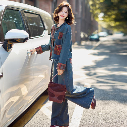 HR XPH5891韩版拼接钉珠设计感小香风套装 商品图1