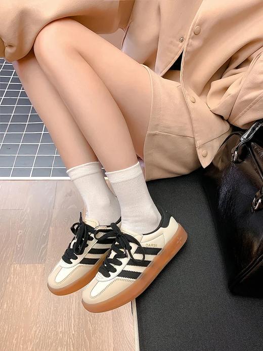 👟【平底鞋中的”劳斯莱斯“❗️香港神鞋暴走20000步不累脚】乳胶内胆黑科技｜DS德训鞋品牌直发｜麂皮绒后跟连磨脚星人都能穿！暴走党/通勤族/情侣/宝妈闭眼入 商品图10