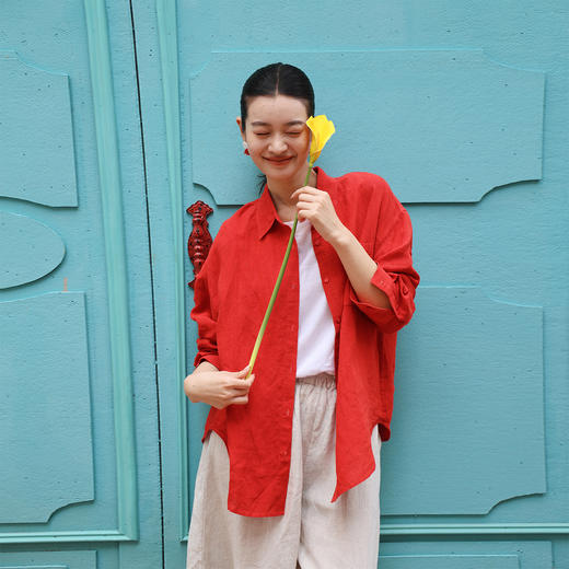 绽放女装387朵/【多巴胺系列】干洗亚麻小翻领贴袋长袖衬衫女百搭 商品图1