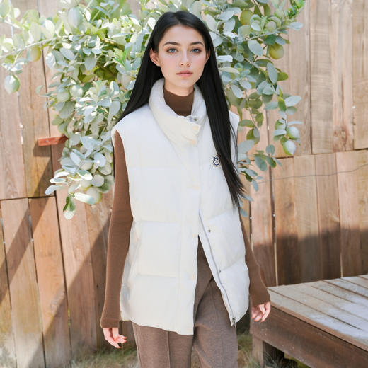 谜底羽绒马甲女2025秋新款百搭白色立领鸭绒羽绒服无袖257MY8810 商品图0