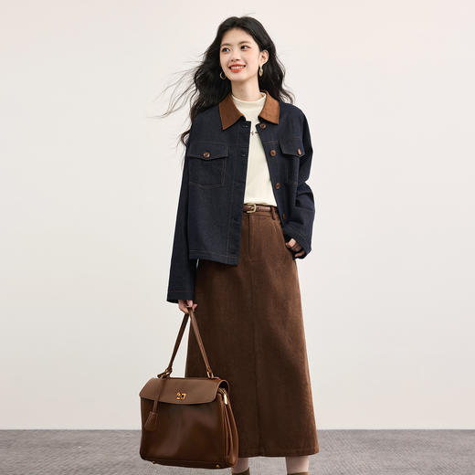 【09/10新品】熙世界摩登复古灯芯绒半身裙女2025秋冬新款美拉德咖色直筒a字裙 商品图4