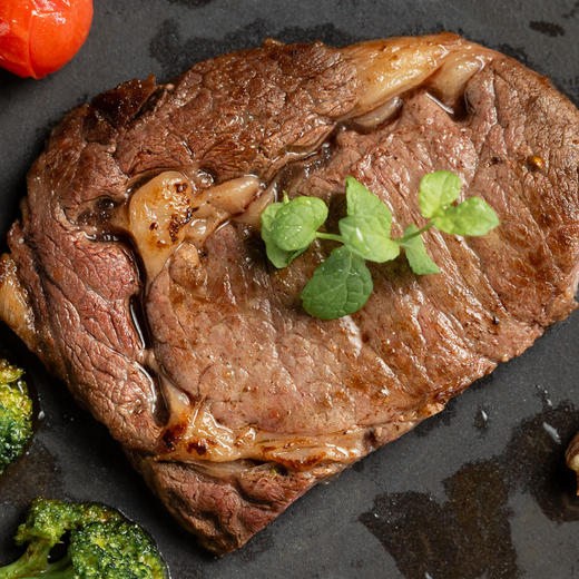 草饲牛系列丨新西兰草饲原切牛排、牛肉粒，草饲喂养，眼肉比西冷嫩一些，口感略有嚼劲。眼肉+西冷共7片 ⭐️顺丰空运 商品图5