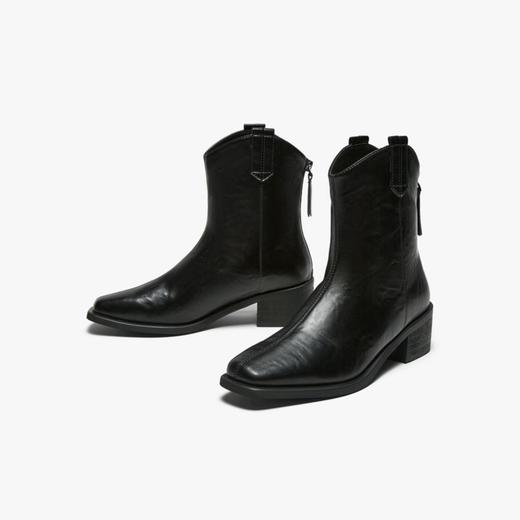 【云粉节】BF楼百思图2025冬新款气质显瘦V口骑士短靴粗跟女马丁靴B7206DZ5 吊牌价799.现价439 商品图3