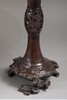 独角鹿西洋古董日本明治时期東都秀光監製签名出品浪涛葡萄主题细颈敞口赤铜精雕花瓶 商品缩略图3
