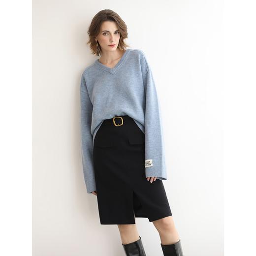 COCOBELLA25秋冬新款通勤宽松内搭毛衣女简约V领针织衫MZ3213 商品图3