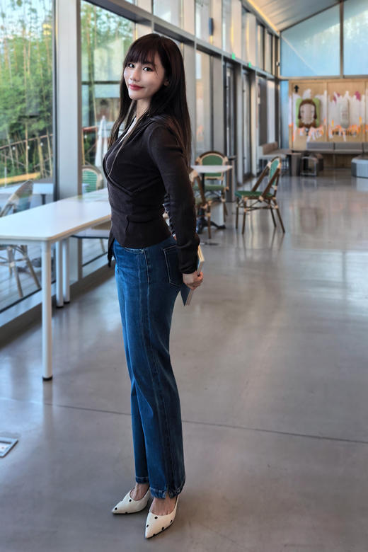 逸红颜明月优选#交叉不对称围裹式上衣『静秋』V领收腰修身针织衫，穿出优雅天鹅颈 商品图14