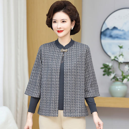 W050-3116真两件套-90-168春秋新品妈妈装两件套宽松中老年针织套装外套秋季上衣毛衣女 商品图0