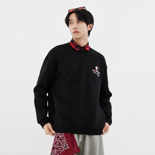 【新品上新】HX 春秋季圆领卫衣宽松C106530034101联名款 商品图3