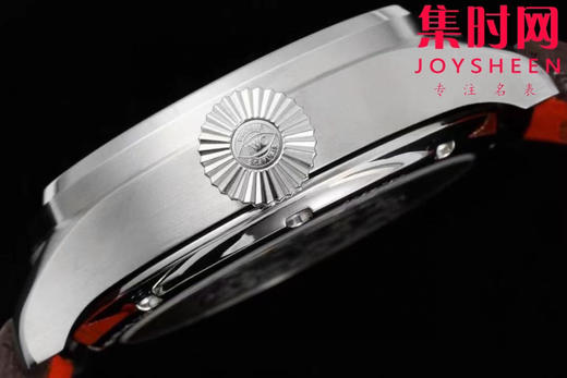 IWC万国 AZ飞行员系列 空中霸主 大飞行员 大飞动显 飞行员万年历 透底设计 男士腕表 商品图7