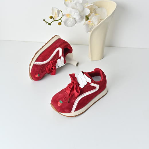 经典鲨2025年秋专柜新品红色猪皮革平底跑步休闲鞋德训鞋女KW16-537081 商品图3