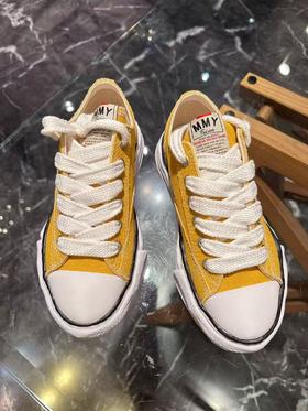 中性款系带休闲鞋019