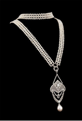 独角鹿西洋古董20世纪法国珠宝工坊Michel Ballada出品美好时代风格铂金镶嵌钻石及天然海水珍珠可拆卸式苏托尔吊坠长项链