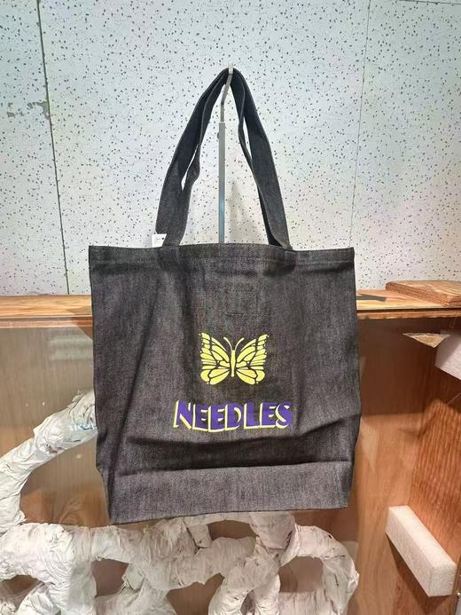 女款字母蝴蝶单肩包 商品图1