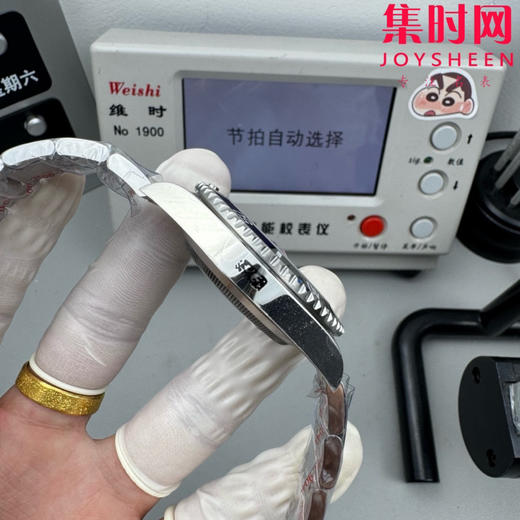 新款CLEAN➕Rolex&Labubu 劳力士Black联名款“拉布布” 字面采用多色油彩表面加上搪瓷使字面更加光亮 表径40mm 商品图4