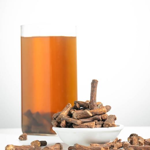 【新旧包装混发】有机蒲公英根（发酵工艺）| 采用红茶的发酵工艺制作，用来煲汤和泡茶都是很不错的，茶色通透，入口醇厚回甘，携带也非常方便，200克/罐。【邮政】 商品图4