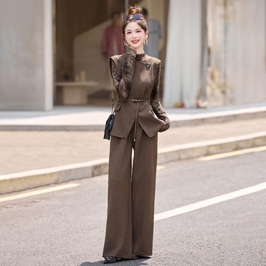 SNX3173韩版拼接钉珠设计感小香风套装女2025年秋季上新短裙两件套名媛风 商品图3