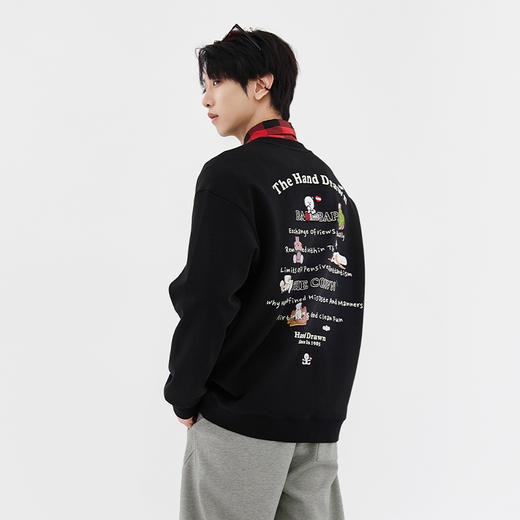 【新品上新】HX 春秋季圆领卫衣宽松C106530034101联名款 商品图7