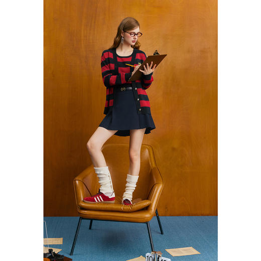 【商场同款】诗凡黎A字半身裙2024冬新款百褶短裙女3FA141461R 商品图1