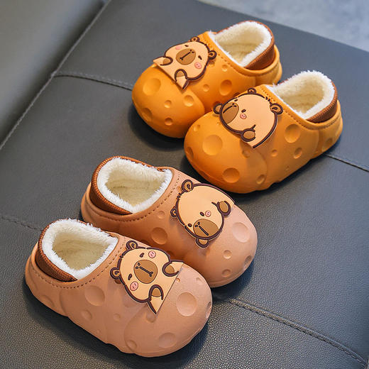 11.11限时秒杀❗️❗️【防水耐脏！加厚鞋底】不怕寒冷，细腻柔软，卡皮巴拉冬季儿童棉拖鞋男童保暖加绒防水中大童小孩居家包跟棉鞋。rb 商品图2