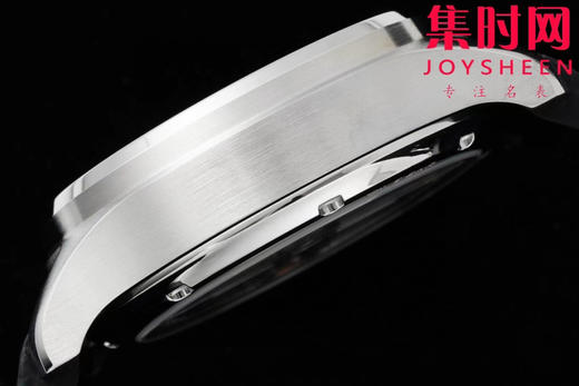 IWC万国 AZ飞行员系列 空中霸主 大飞行员 大飞动显 飞行员万年历 透底设计 男士腕表 商品图6