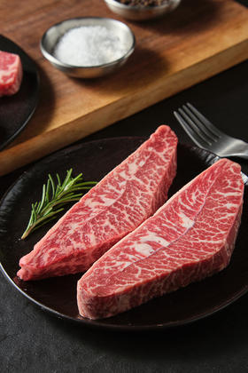 【佘山艾美】澳洲谷饲板腱牛排