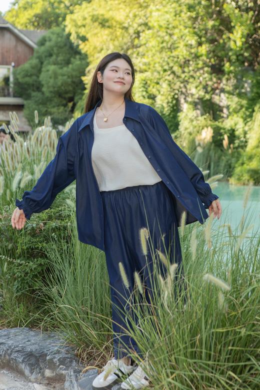 本周发货，深蓝显瘦色【仿牛仔衬衫】垂顺、挺括！尖头翻领衬衫领，面料垂顺柔软，厚度适中，微弹，中长款，正码正拍，69%聚酯纤维25.7%粘纤5.3%氨纶 商品图14