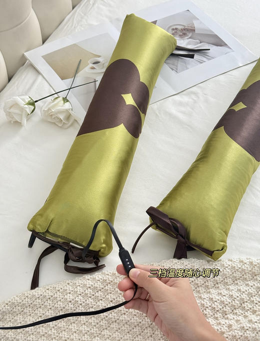 有了Ta家里2000块的枕头瞬间不香了，太好睡了！ 【真不二脖颈加热枕】首创草本药熏+热敷灸疗+弧形牵引，三效合一！✌️ ✅真正适合国人体型的理疗药熏枕 商品图1