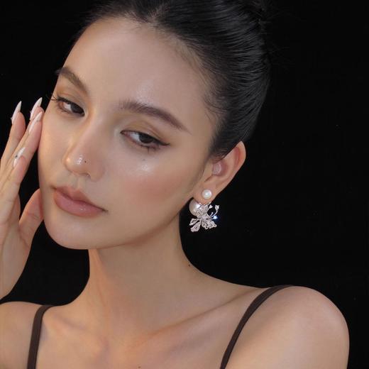 唯美浪漫精致蝴蝶气质珍珠耳钉 商品图2