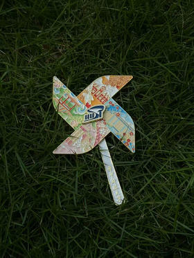 华科大旋转风车冰箱贴