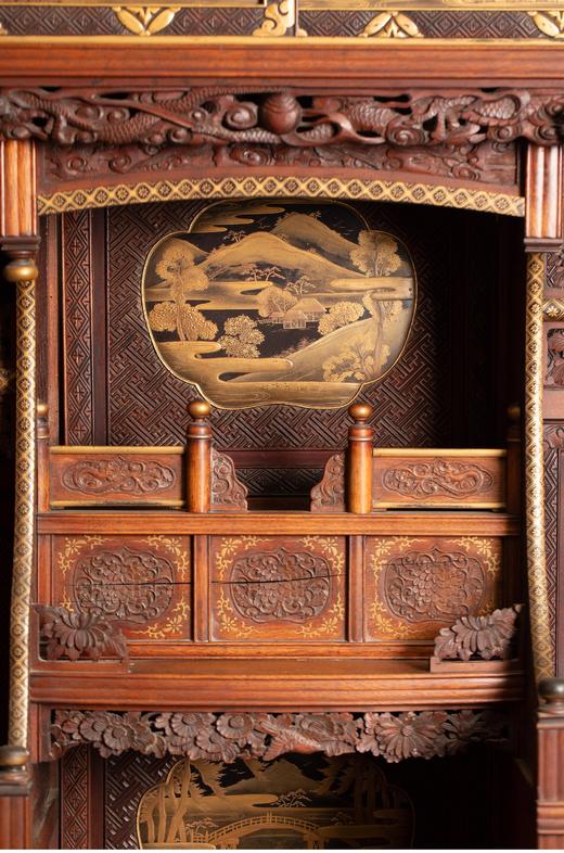 独角鹿西洋古董松木精雕传统山水主题金漆莳绘多宝阁收藏古董柜子 商品图4