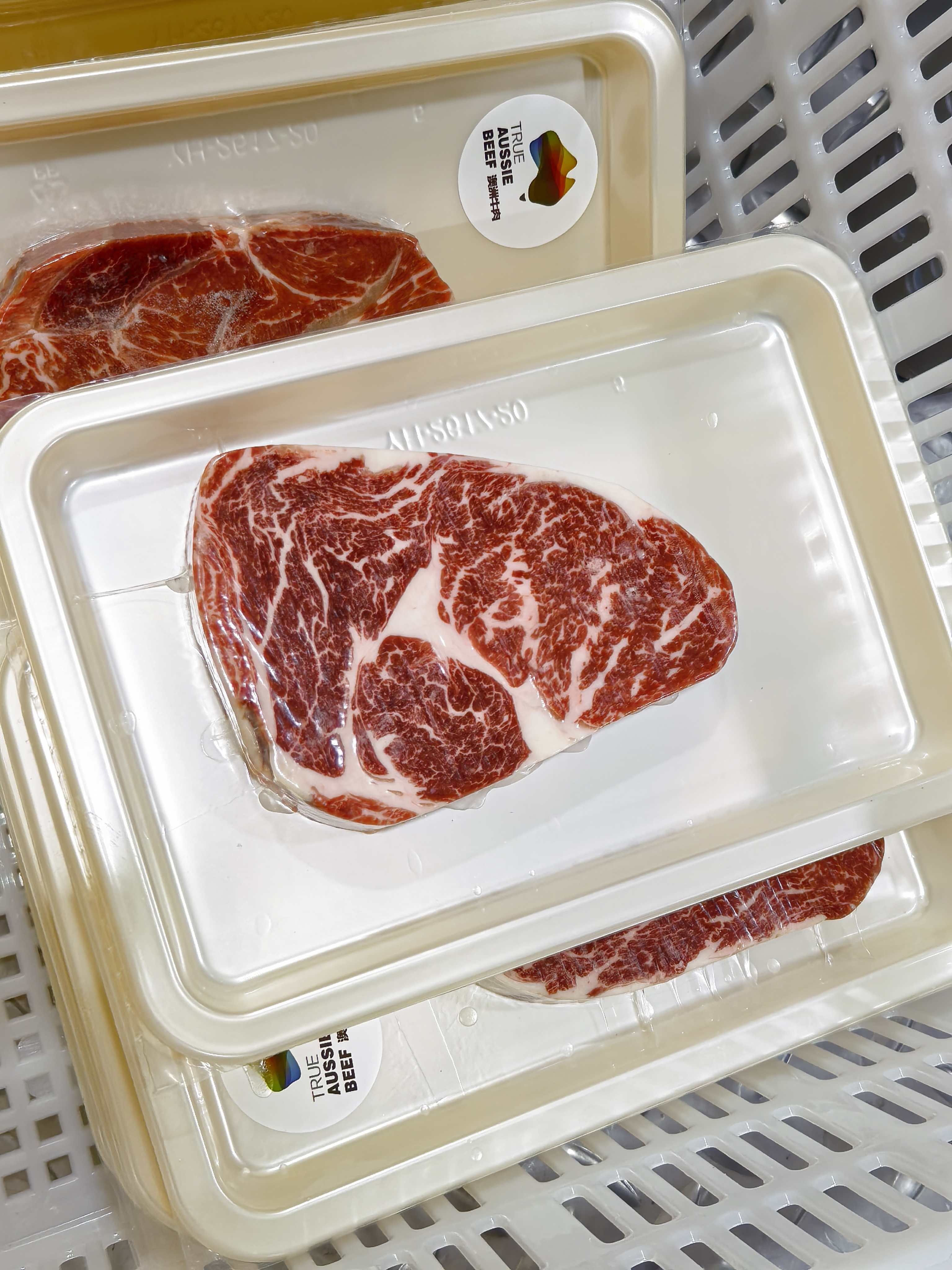 澳洲和牛M5眼肉. 鲜嫩多汁，美味真是不可思议！