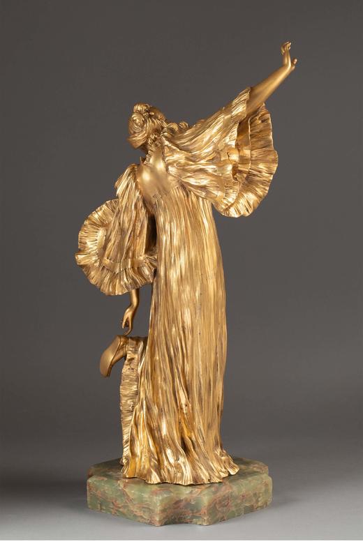 独角鹿西洋古董法国雕塑艺术家A.Léonard签名创作Susse Freres工坊出品飘带舞者系列缟玛瑙底座青铜鎏金古董雕塑艺术摆件 商品图1