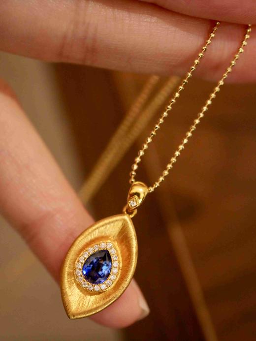 1.06克拉刻面蓝宝石吊坠 商品图6
