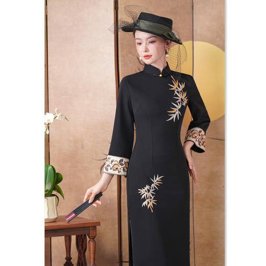 SKY 23023刺绣时尚拼接长款倒大袖旗袍改良新中式超柔旗袍 商品图0