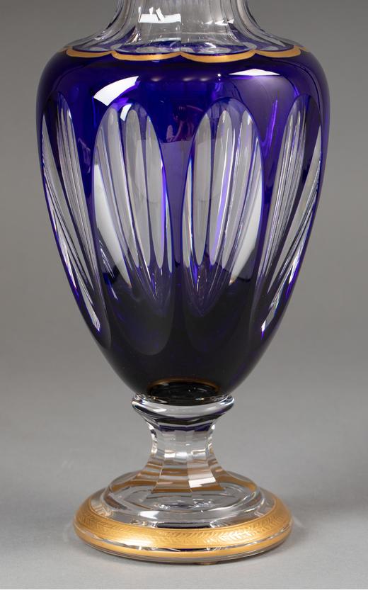 独角鹿西洋古董法国著名水晶工坊圣路易出品Balustre款花叶纹24K描金修饰蓝色水晶精雕古董花瓶 商品图3